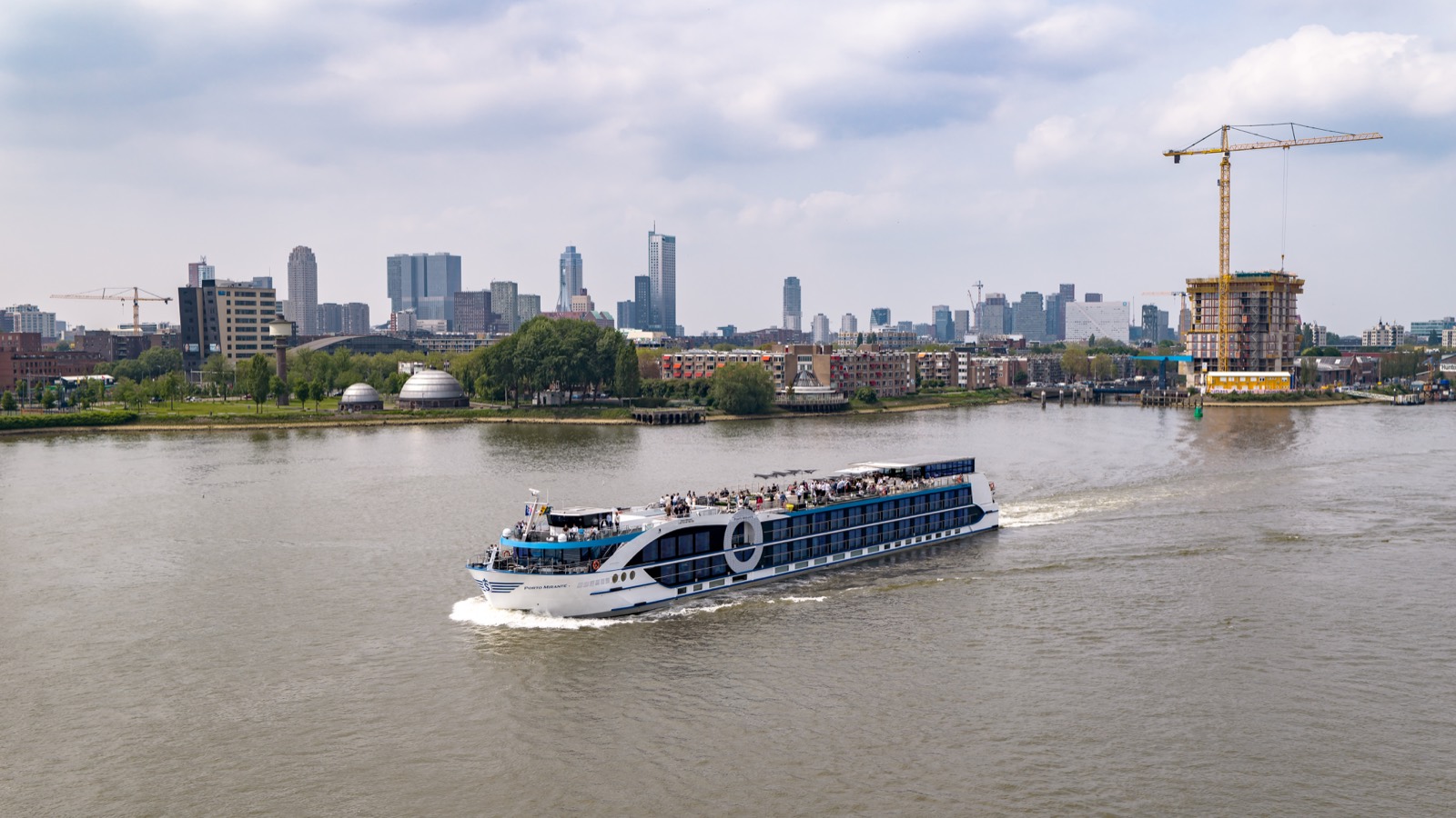 MS Porto Mirante 波多瞭望號航行外觀