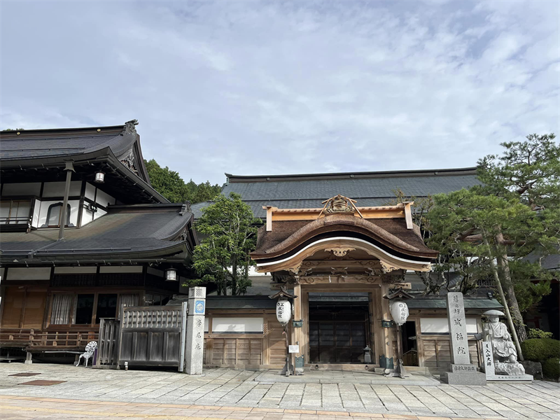 高野山成福院.jpg